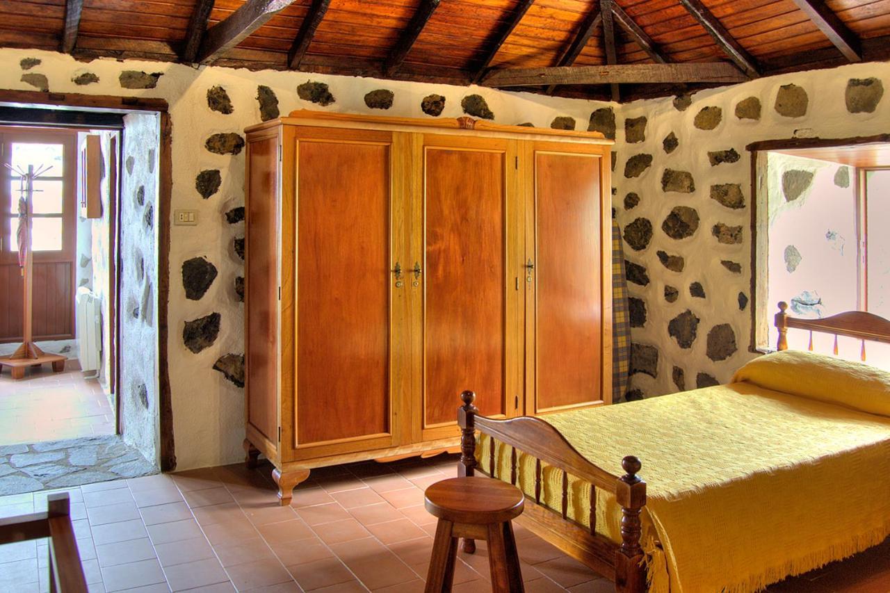 Holidaynorthtenerife Casa Rural Montiel Икод де лос Винос Стая снимка